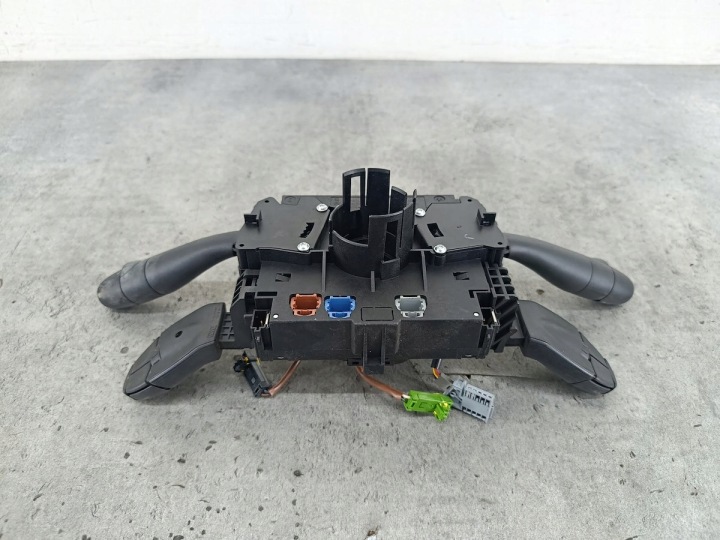 COMMUTATEUR COMPOSITE CITROEN C5 LIFT 04-08 96592426XT COM2003 VALEO 2.0