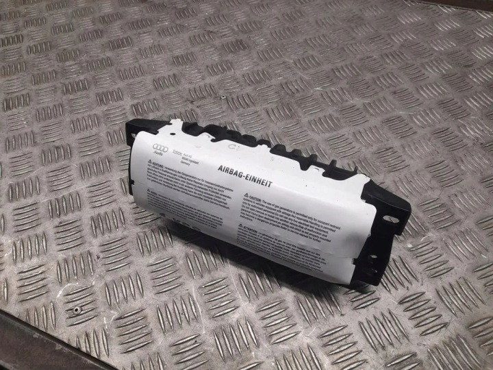 COUSSIN AIRBAG PASSAGER AUDI A5 (F53) 8T0880204E 3.0L GASOLINE 2014