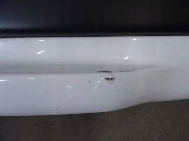 PARE-CHOCS ARRIÈRE PEUGEOT 207 BLANC BERLINE COMPACTE 3 PORTES NR46