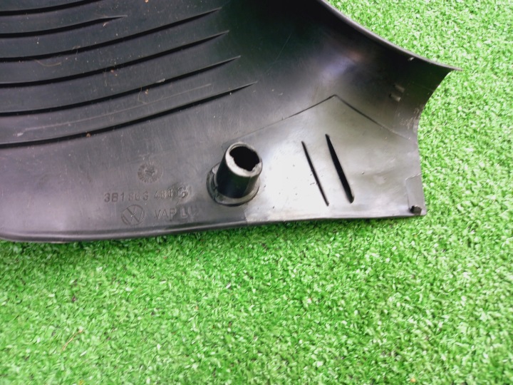 VW PASSAT B5 PROTECTION CHÂSSIS BRODERIE CALANDRE MONTANTS SEUIL DROITE GAUCHE
