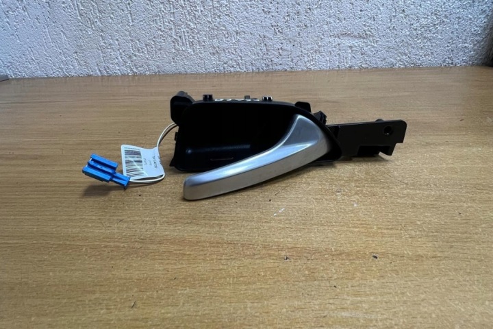 ARRIÈRE DROITE POIGNÉE INTÉRIEURE MERCEDES-BENZ GLE (W166) A0009066900 DIESEL