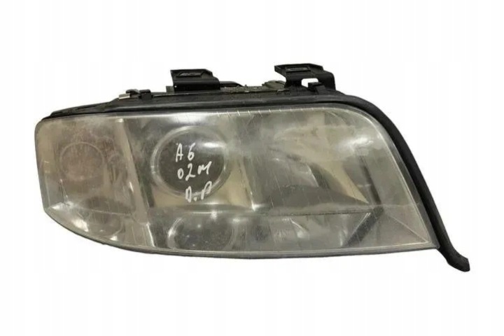 PHARE GAUCHE AVANT AUDI A6 AVANT (4B5, C5) 4B0941004 1.9L DIESEL 96KW 2002