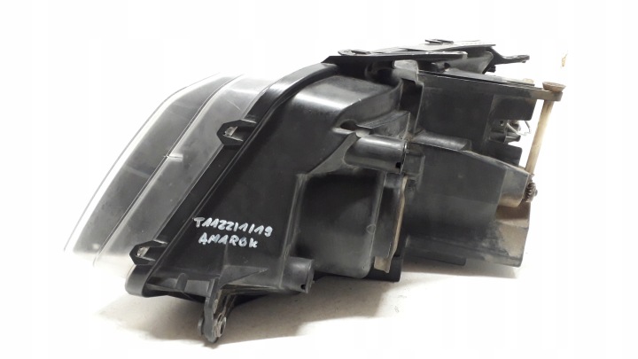VW AMAROK 09- PHARE AVANT DROITE 2H3941006 POUCES