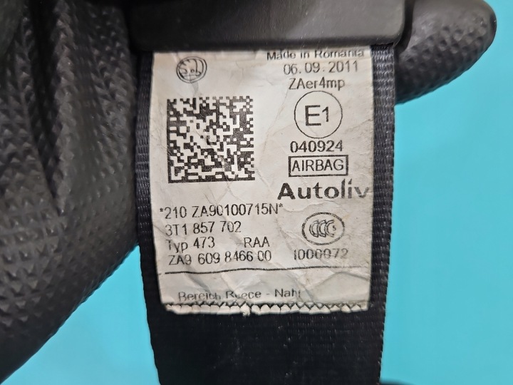 COURROIE AVANT DROIT PASSAGER AGRAFE SKODA SUPERB II 3T1857702 EUROPE
