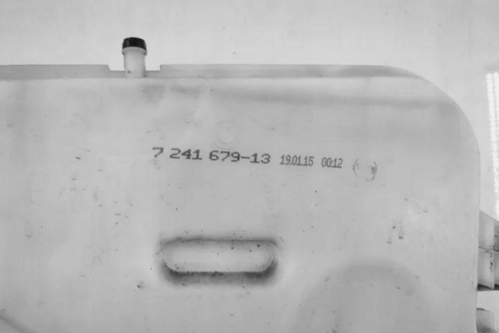 RÉSERVOIR LAVE-GLACES BMW 4 GRAN COUPÉ (F36) 7241679 2.8L GASOLINE 180KW