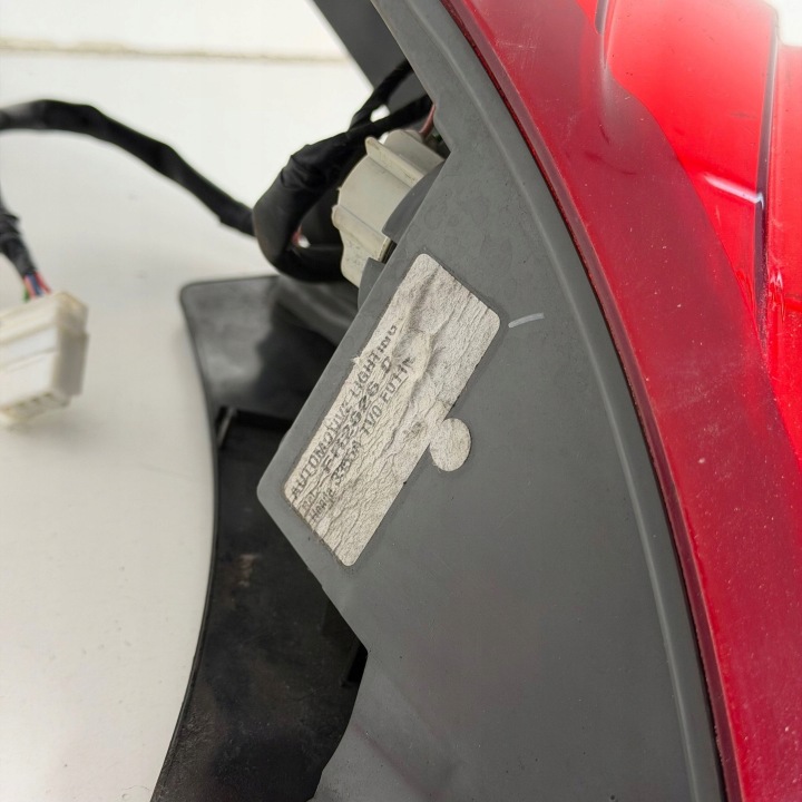 PHARE GAUCHE ARRIÈRE GAUCHE ARRIÈRE HONDA CIVIC IX 9 HAYON OE ORIGINAL 3355ATV0