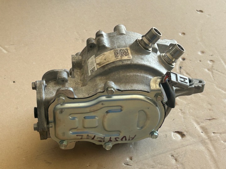 RENAULT AUSTRAL 1,2 E-TECH ALTERNATEUR DÉMARREUR PRADNICA 231B15778R