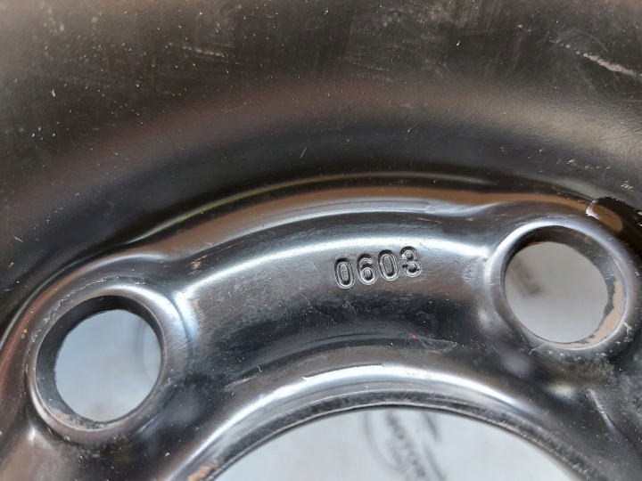 OPEL VECTRA C SIGNUM KOLO RÉGLAGE 115/70/16 92M 5X110 ET41 2160115