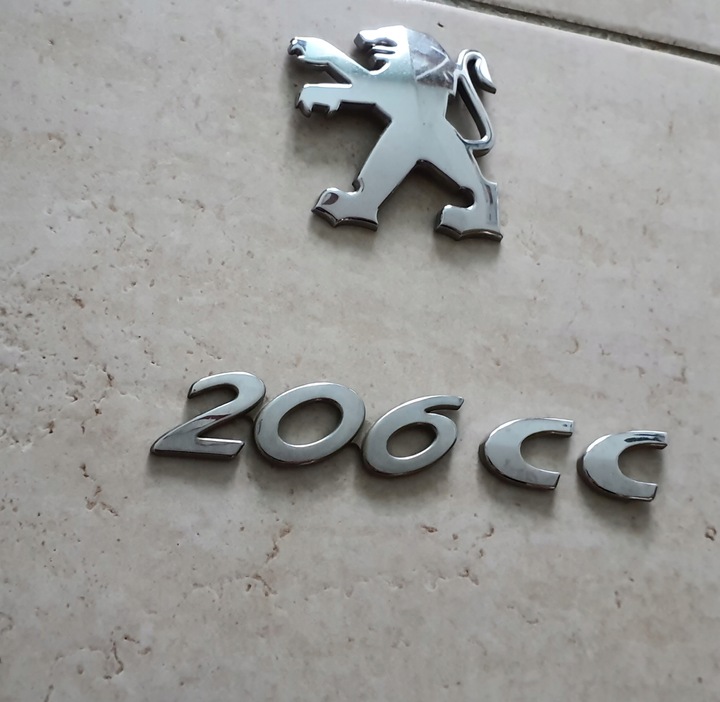 EMBLEMA PEUGEOT 206 CC LOGOTIPO INSCRIPCIÓN DE TAPA 