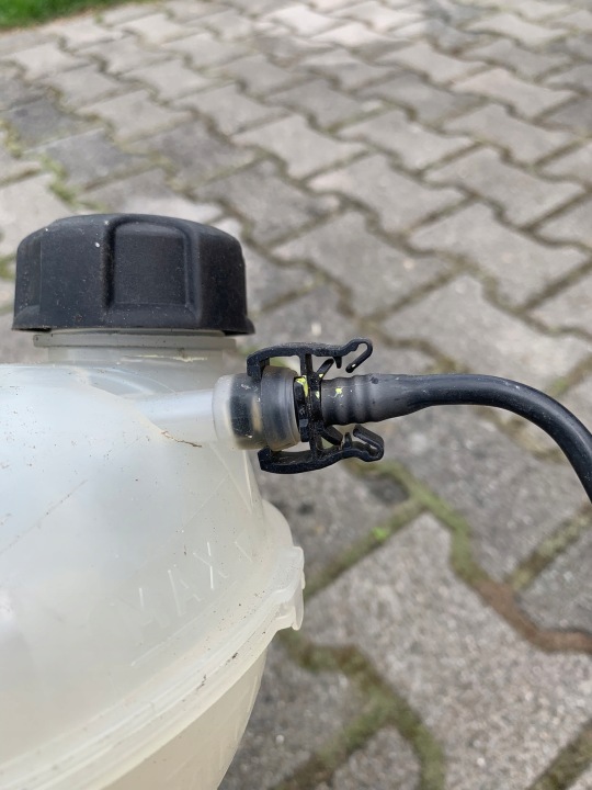 PEUGEOT 2008 CITROEN C4 CACTUS RÉSERVOIR D'EXPANSION LIQUIDE CHLO 980077728002