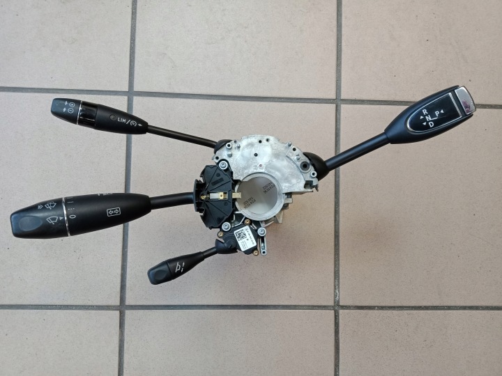 MERCEDES W221 COMMUTATEUR MANETTES CLIGNOTANTS VITESSES