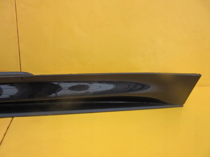 BMW F82 F83 REVÊTEMENT SEUIL DROITE