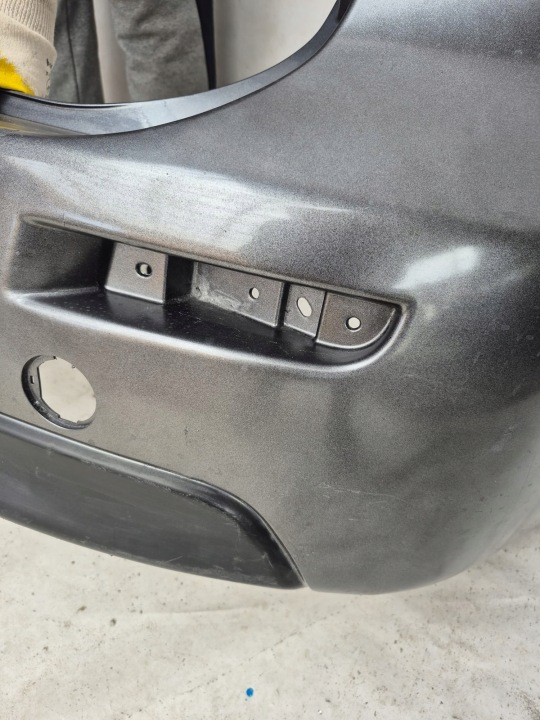MITSUBISHI LANCER X HAYON 07-16 PARE-CHOCS ARRIÈRE ARRIÈRE