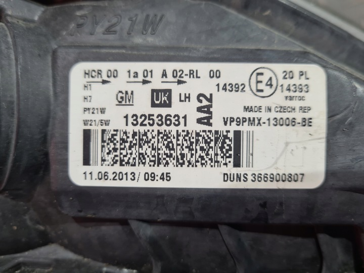 PHARE GAUCHE AVANT OPEL MERIVA B ANGLAIS