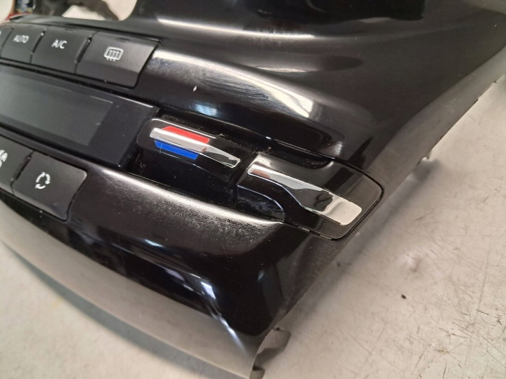 PEUGEOT 208 2008 PANNEAU BOUTONS CLIMATISATION 96722471XU