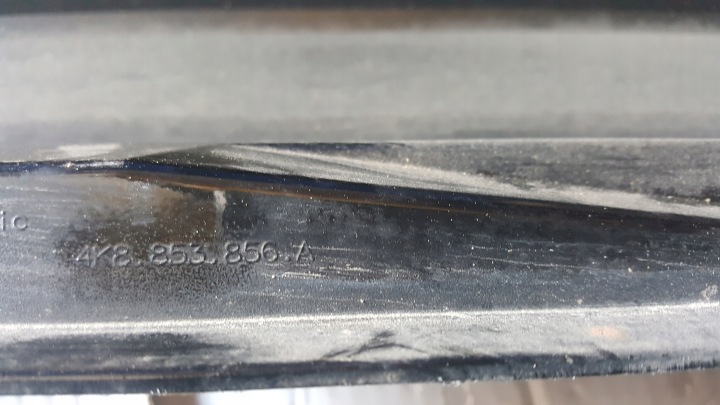 MOULURE REVÊTEMENT SEUIL DROITE CÔTÉ AUDI A7 S-LINE 4K8853856A DÉMONTAGE