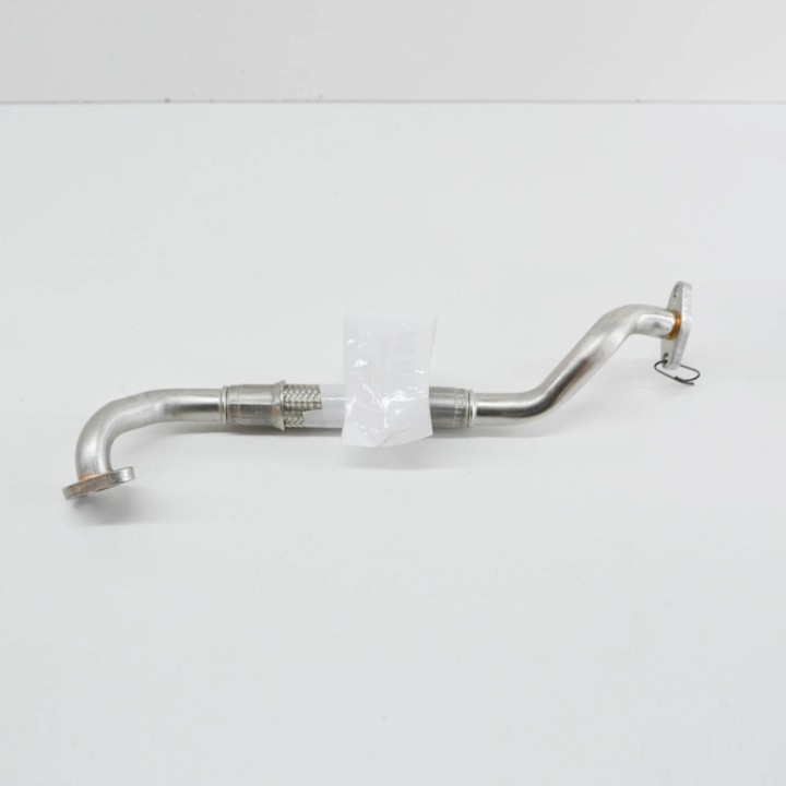 AUDI A4 B7 OIL RETURN LINE PIPE 06D145735B OEM
