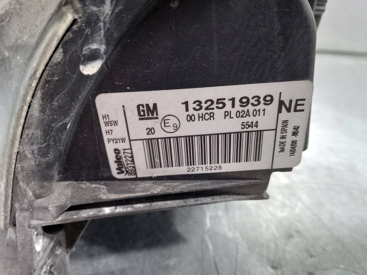 PHARE AVANT GAUCHE OPEL VECTRA C 13251939 89312271
