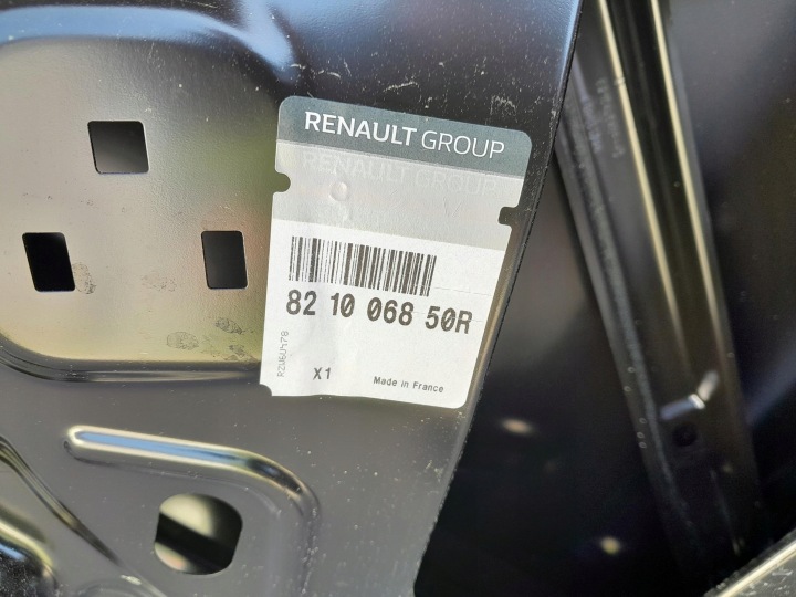 RENAULT 4 E-TECH 25- PORTES ARRIÈRE ARRIÈRE DROIT ORIGINAL