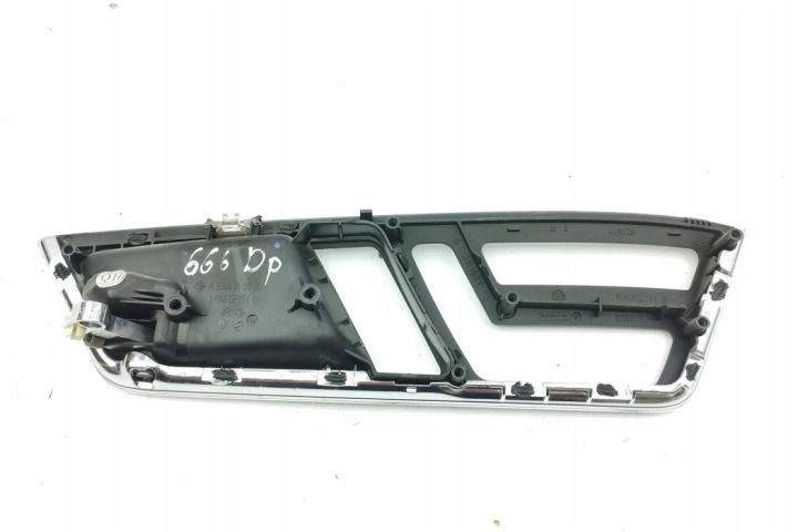 AVANT DROITE POIGNÉE INTÉRIEURE MERCEDES-BENZ AVEC (W221) A3364010001 3.0L