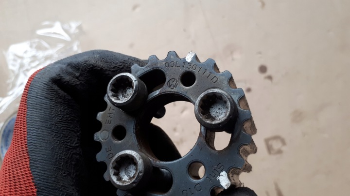 A5 8T A4 B8 KOLO POMPES D'INJECTION 2.0 TDI CAHA