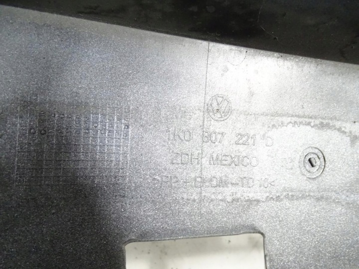 PARE-CHOCS AVANT AVANT VW GOLF V 5 UNIVERSEL VARIANT 2005-2009 LA7W 1K0807221D