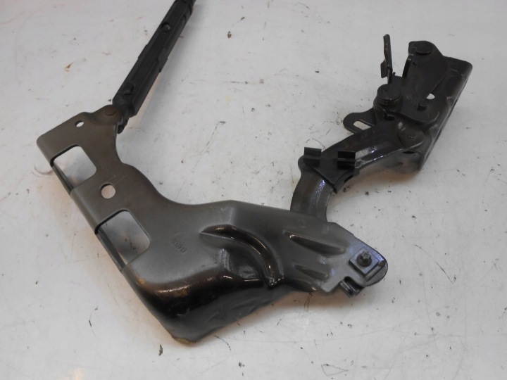 MERCEDES W213 CHARNIÈRE CAPOTS GAUCHE A2138800128