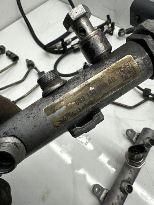 KIT SYSTÈMES INJECTION ENSEMBLE AUDI A6 ALLROAD C6 0445010154