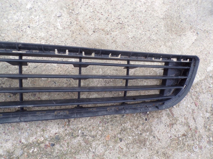 GRILLE PARE-CHOCS AVANT 9681519877 BERLINGO III