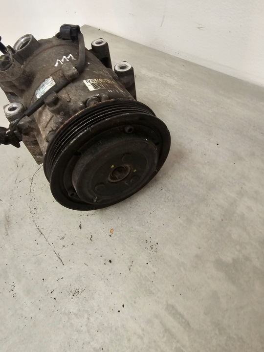 KIA CEED 1,6 CRDI COMPRESSEUR DE CLIMATISATION F500-JDCCE-06