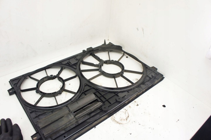 MY250 VW TIGUAN 5N 2.0D CHÂSSIS VENTILATEUR