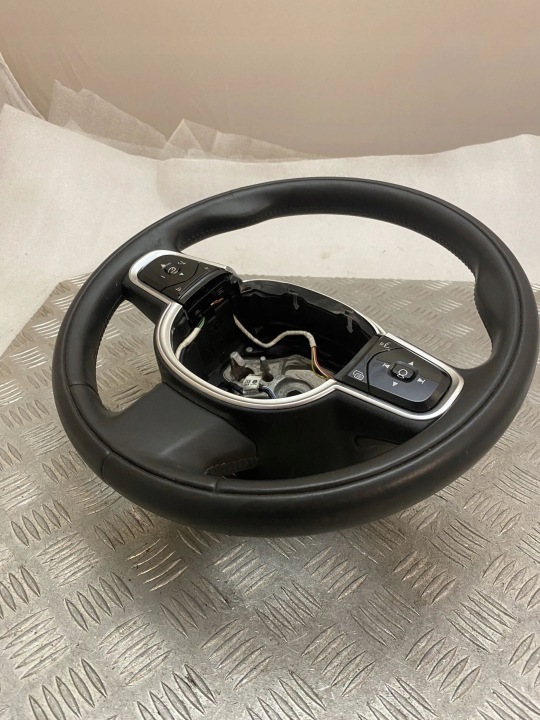 VOLVO XC90 VOLANT 31407817