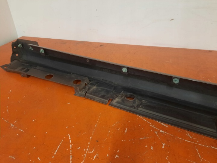 TOYOTA COROLLA E21 19- MOULURE SEUIL EXTÉRIEUR DROITE 75850-02230