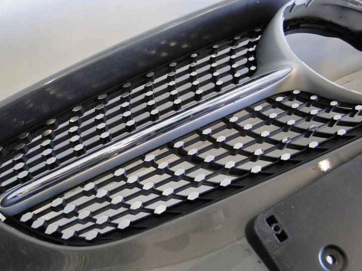 MERCEDES CLA 117 PARE-CHOCS AVANT AMG GRILLE DIAMENT