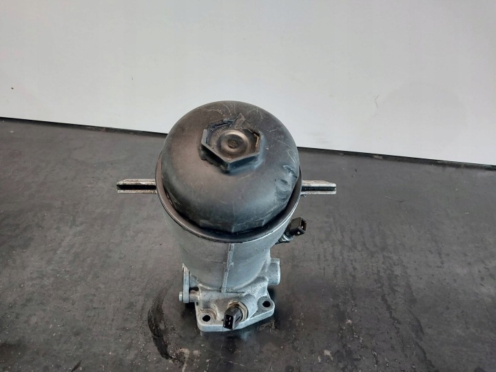 SUPPORT FILTRE HUILES BMW 5 E39 525TDS M51D25 256T1 11422246395