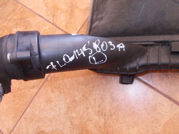 ÉCHANGEUR AIR-AIR GAUCHE TUYAU 7L0145803A TOUAREG I 02-...
