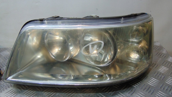 VW T5 PHARES AVANT PHARE 7H1941016