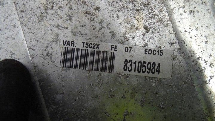 ORDINATEUR MOTEUR PEUGEOT 307 SW 2.0 0281010935
