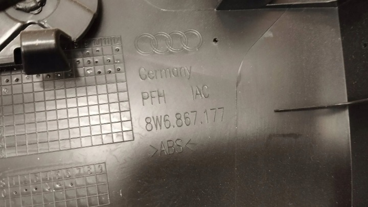 2017 AUDI RS5 COLLECTEUR PORTES AVANT 8W6867177