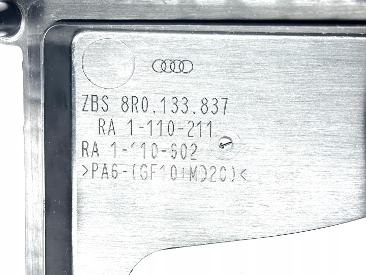 AUDI A4 B8 A5 8T Q5 8R TFSI SUPÉRIEURE CHÂSSIS FILTRE AIR 8R0133837