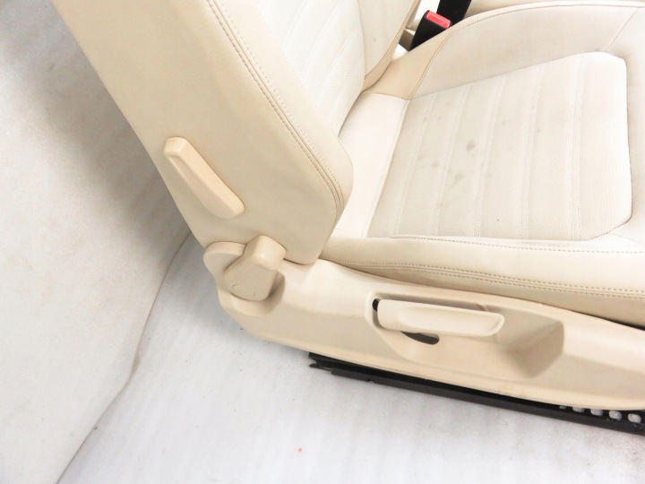 SIÈGES ENSEMBLE VW JETTA IV (162, 163, AV3, AV2)