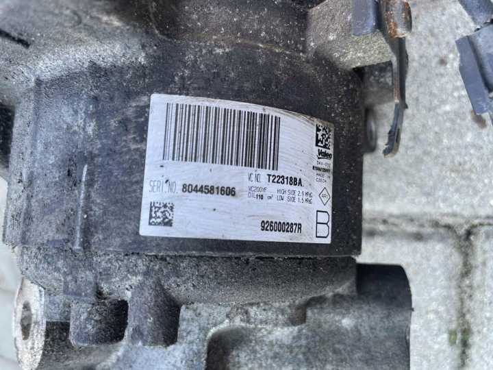 DACIA LOGAN II LIFT 1.0 SCE COMPRESSEUR POMPE CLIMATISATION 926000287R