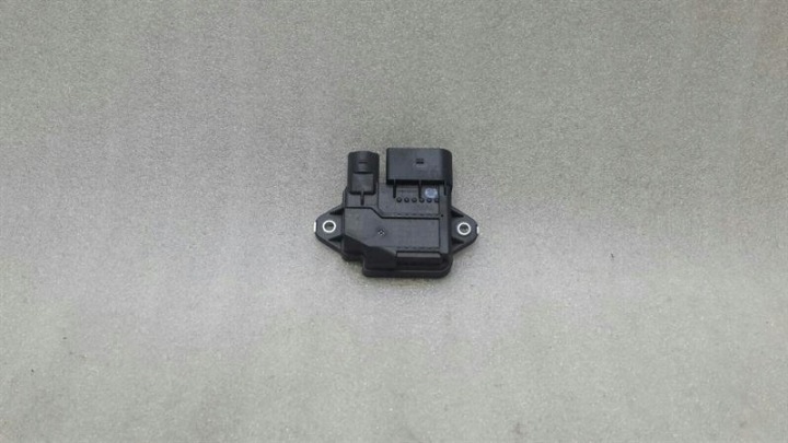 MERCEDES E CLASS W213 GLOW PRISE RELAY DIESEL A6549001300 INCANDESCENT CO…