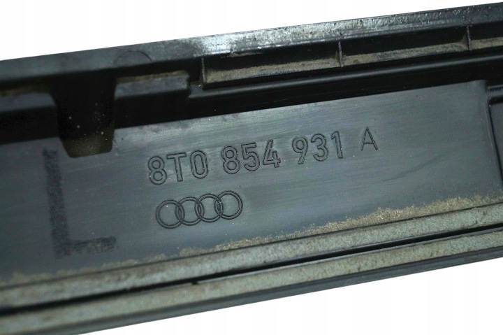 MOULURE SEUIL GAUCHE AUDI A5 8T0 S-LINE