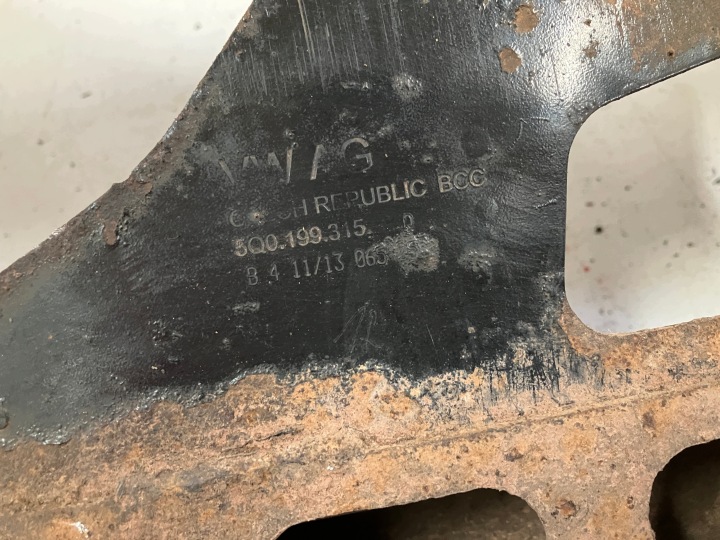 CHÂSSIS AVANT BERCEAU POUTRE MOTEUR 2.0 TDI SEAT LEON 3 III 5F 5Q0199315Q