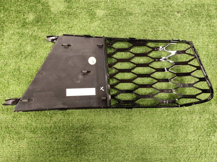 GRILLE PARE-CHOCS GAUCHE AUDI RS6 C7 4G0807681S 4G0807245A