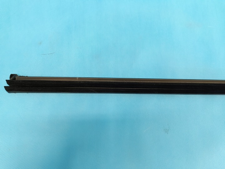 CUPRA FORMENTOR 24R MOULURE JOINT D'ÉTANCHÉITÉ RACLOIR PORTES GAUCHE AVANT 5FA837479