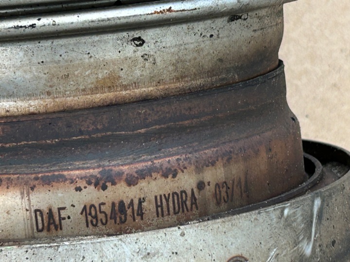 TUYAU D'ÉCHAPPEMENT CATALYSEUR FIL FLEXIBLE DAF XF 2121616 1954914