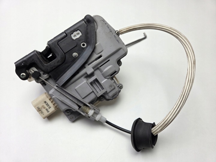 SERRURE DE PORTE GAUCHE AVANT AUDI A6 C6 UNIVERSEL 4F1837015