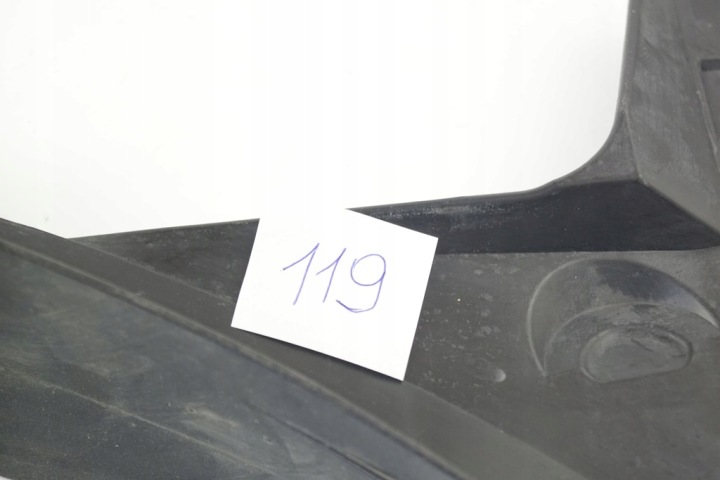 GLISSIÈRE PARE-CHOCS GAUCHE ARRIÈRE AUDI A3 8L 8L0807377F